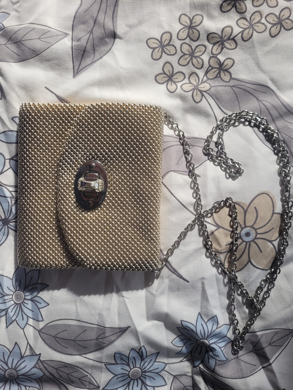Jessica McClintock Gold Metallic Mesh Wristlet Crossbody